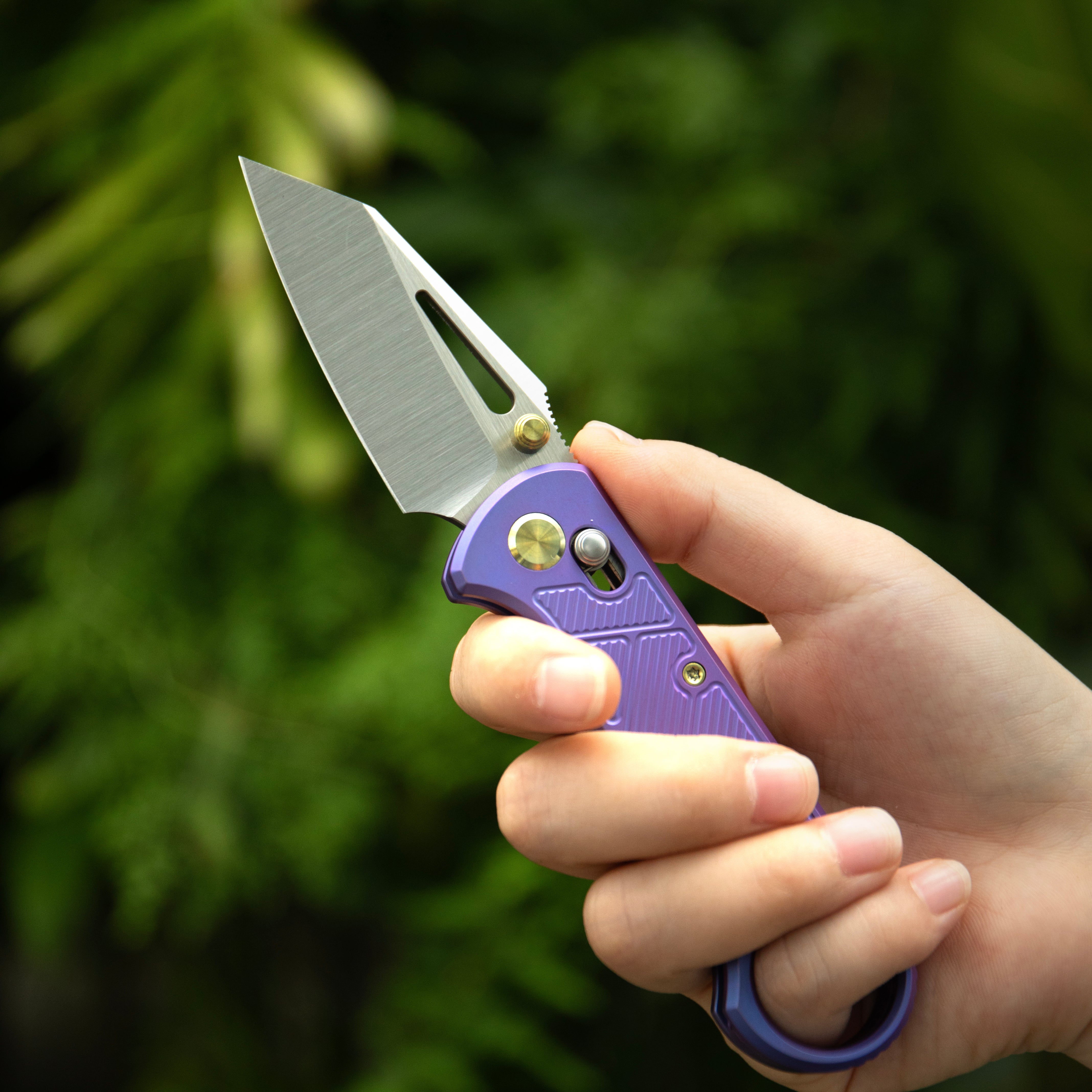 GEO Knife Aska Crossbar lock Folding Knife Purple 6AL4V Titanium Handle 2.8" Hand-Rubbed Satin Stonewash Bohler M390 Blade GEO2511D