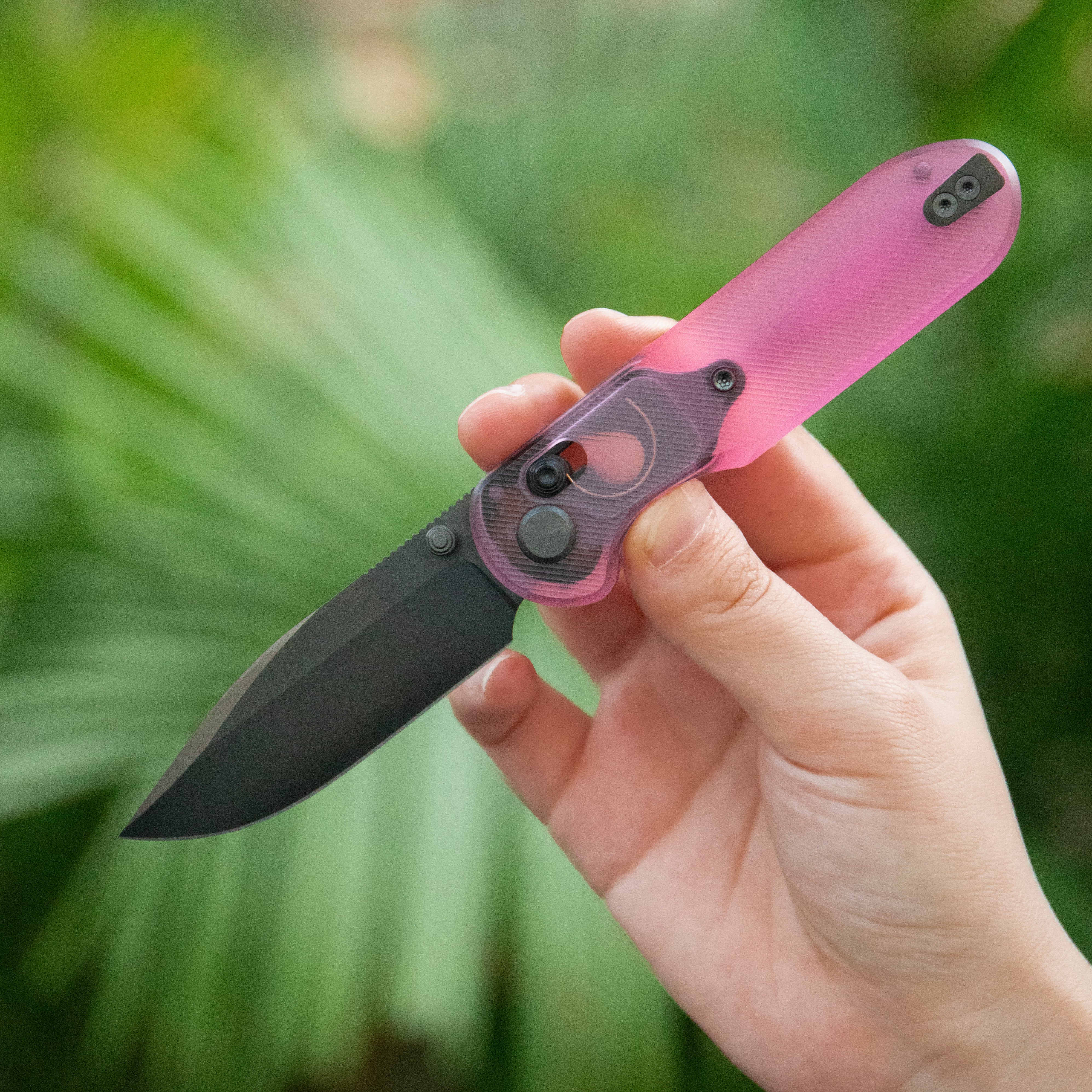 Blade HQ Exclusives SKU : GEO Knife Ethereal Cutter Crossbar lock Folding Knife Pink Acrylic Handle 3.0" Black DLC CPM S90V Blade GE02402-1B