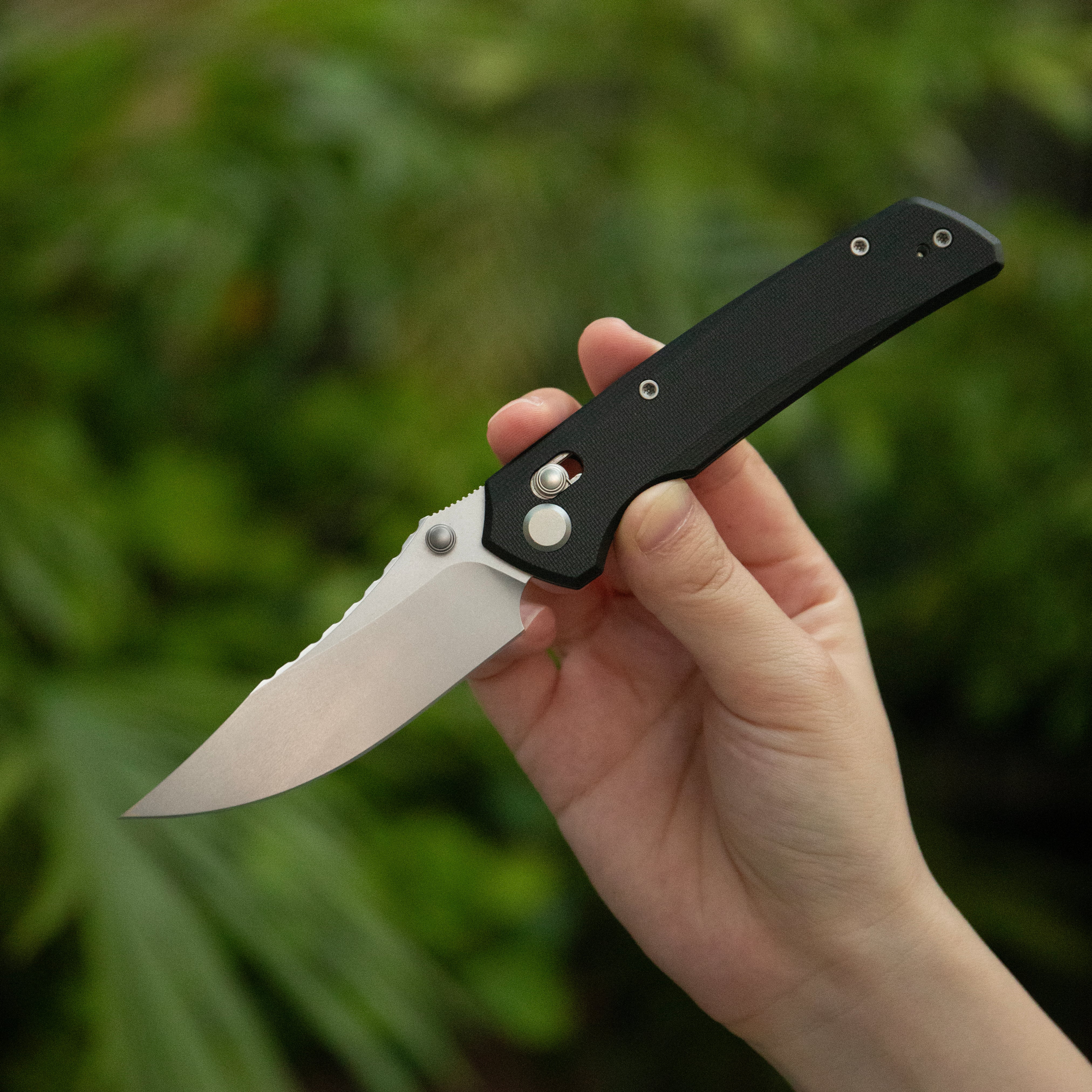 GEO Knife Cirex Crossbar lock Folding Knife Black G10 Handle 3.5" Stonewash Bohler M390 Blade GEO2601A